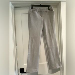 Express light gray pants in excellent like new condition. Size 0S.